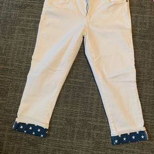 Venus white capris size 8. Never worn.